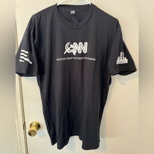 CNN unisex T-shirt size xl